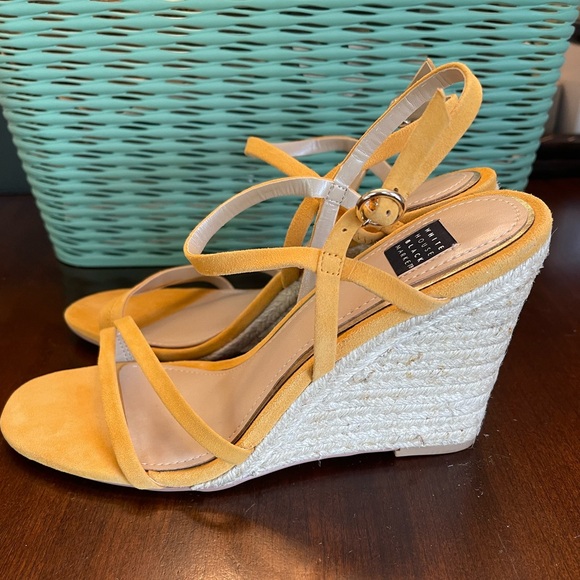 NWOT White House Black Market Strappy Wedge Sandals - Picture 4 of 8
